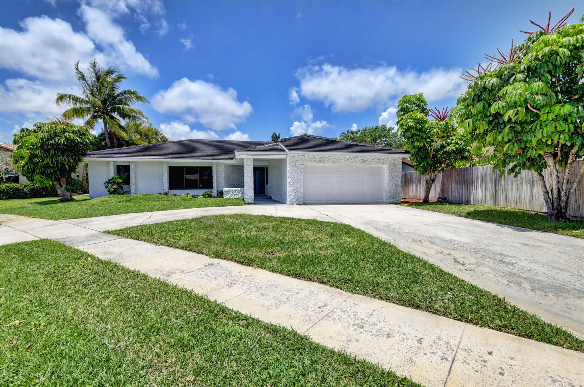 Del Mar Village 4 bedroom Single Family House For Rent - 21649 Sonoma  Court, Boca Raton, FL 33433