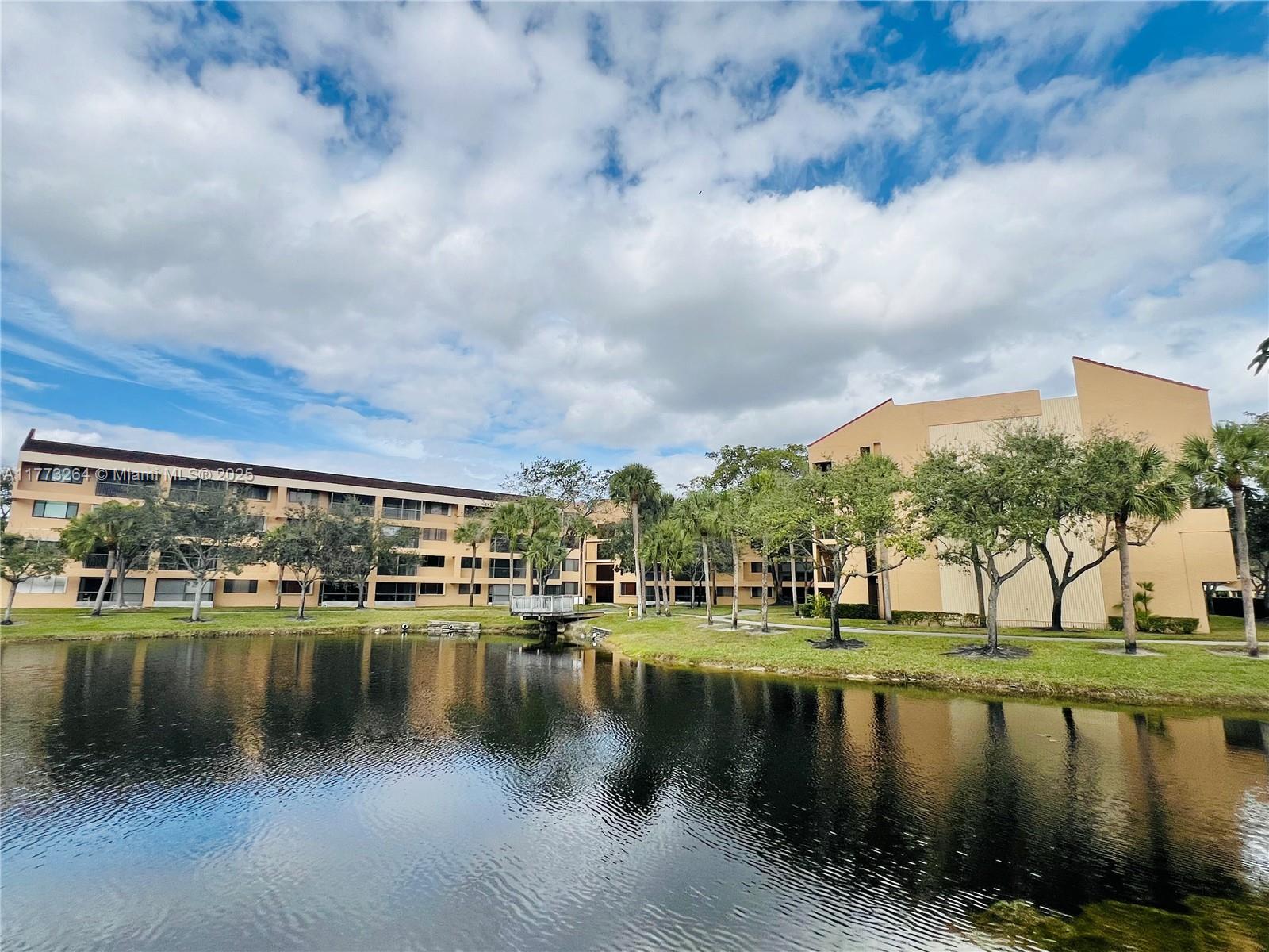 Jacaranda Heights Condo