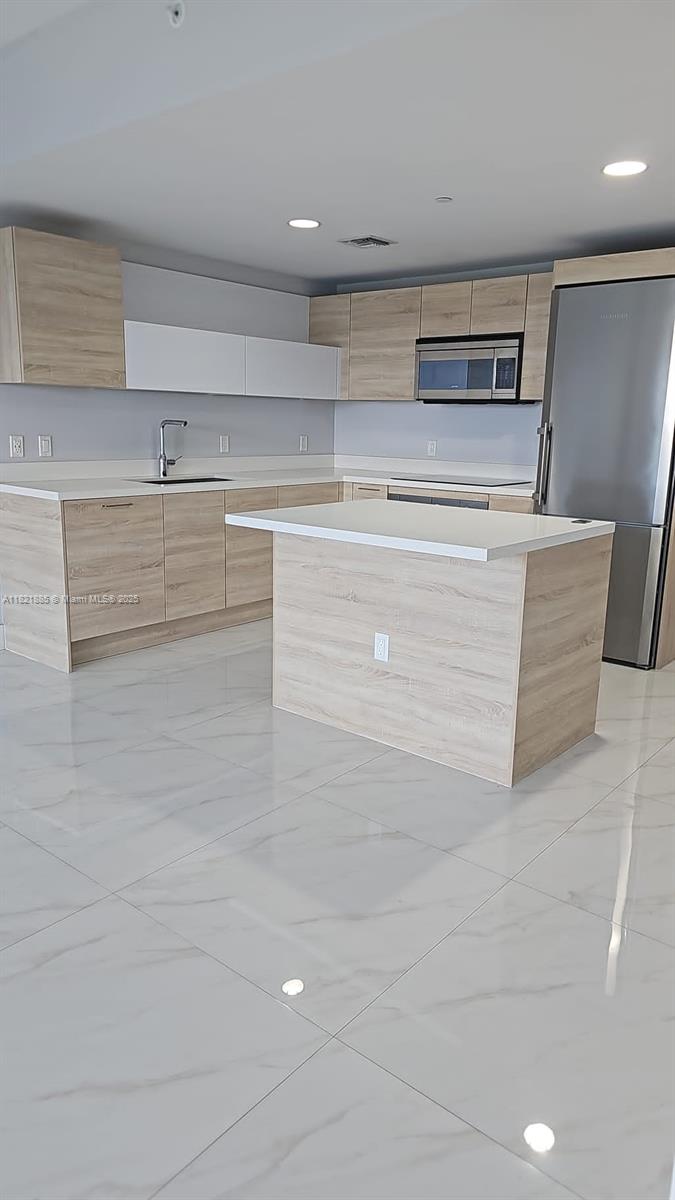 The Harbour North Condo