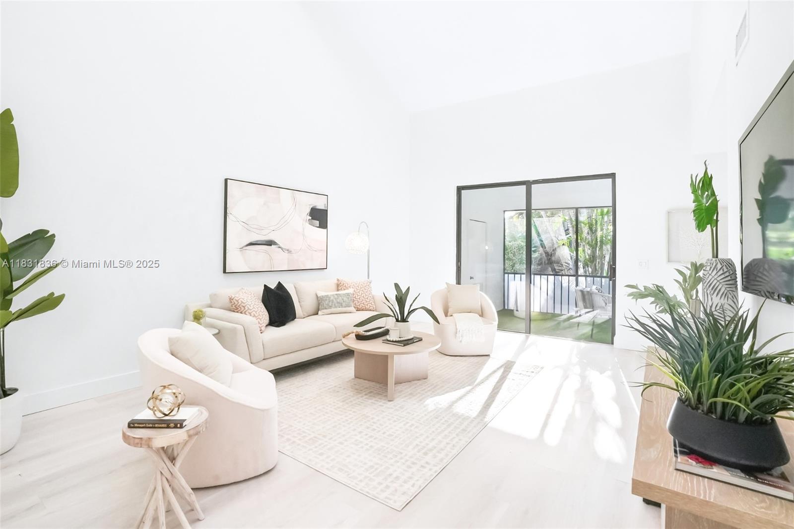 La Mirada At Boca Pointe