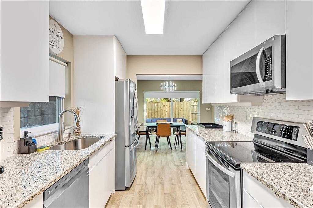 North Andrews Gardens 30-