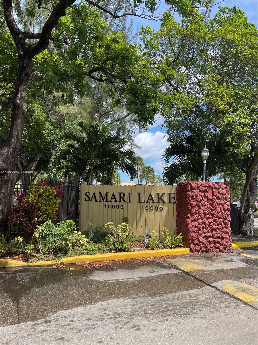 Samari Lake East Condo