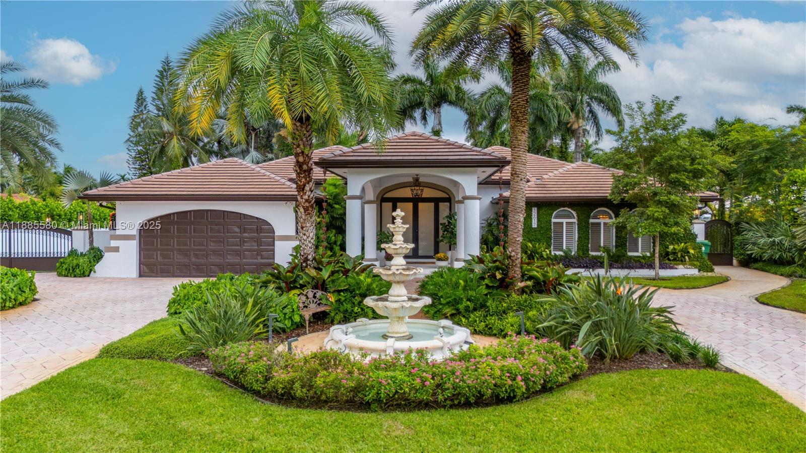 The Mansions At Sunset 2N