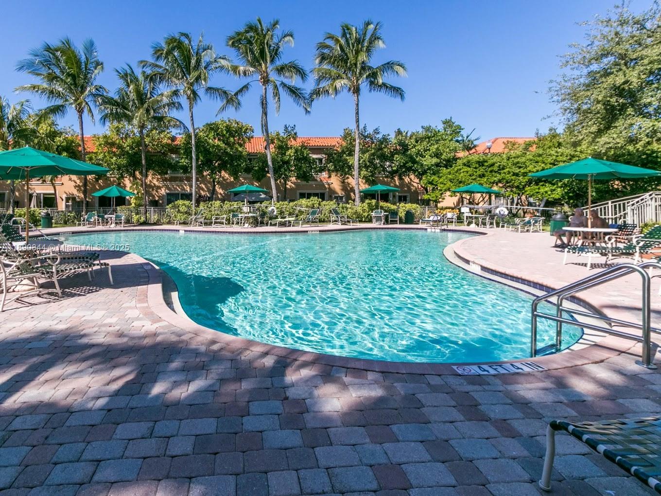 Villas At Harbor Isles Co