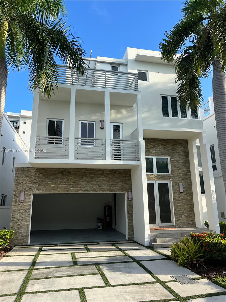 Oasis Park Square At Dora