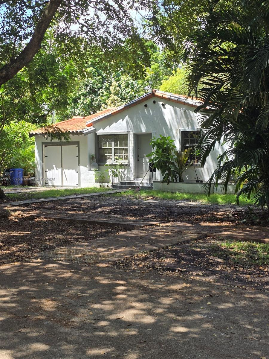 Coconut Gr Sec 1 C Gab