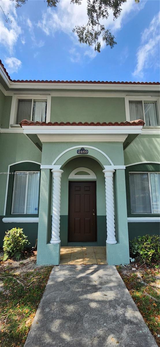 Shoma Townhomes At Keysco