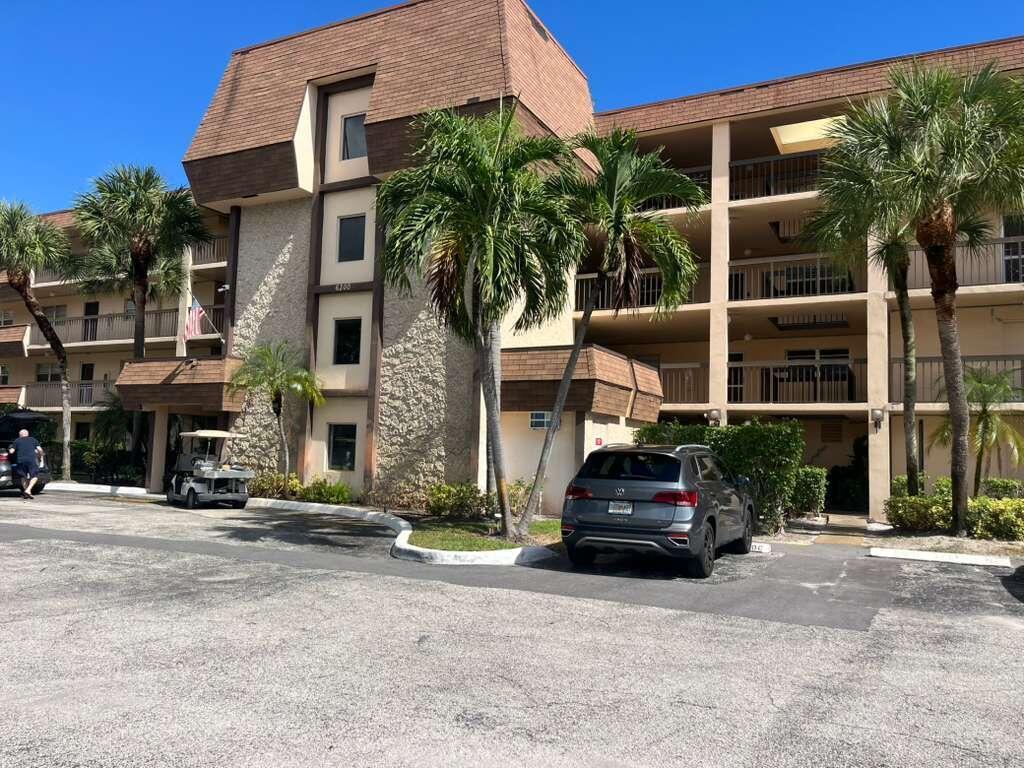 Boca Teeca Condo 8