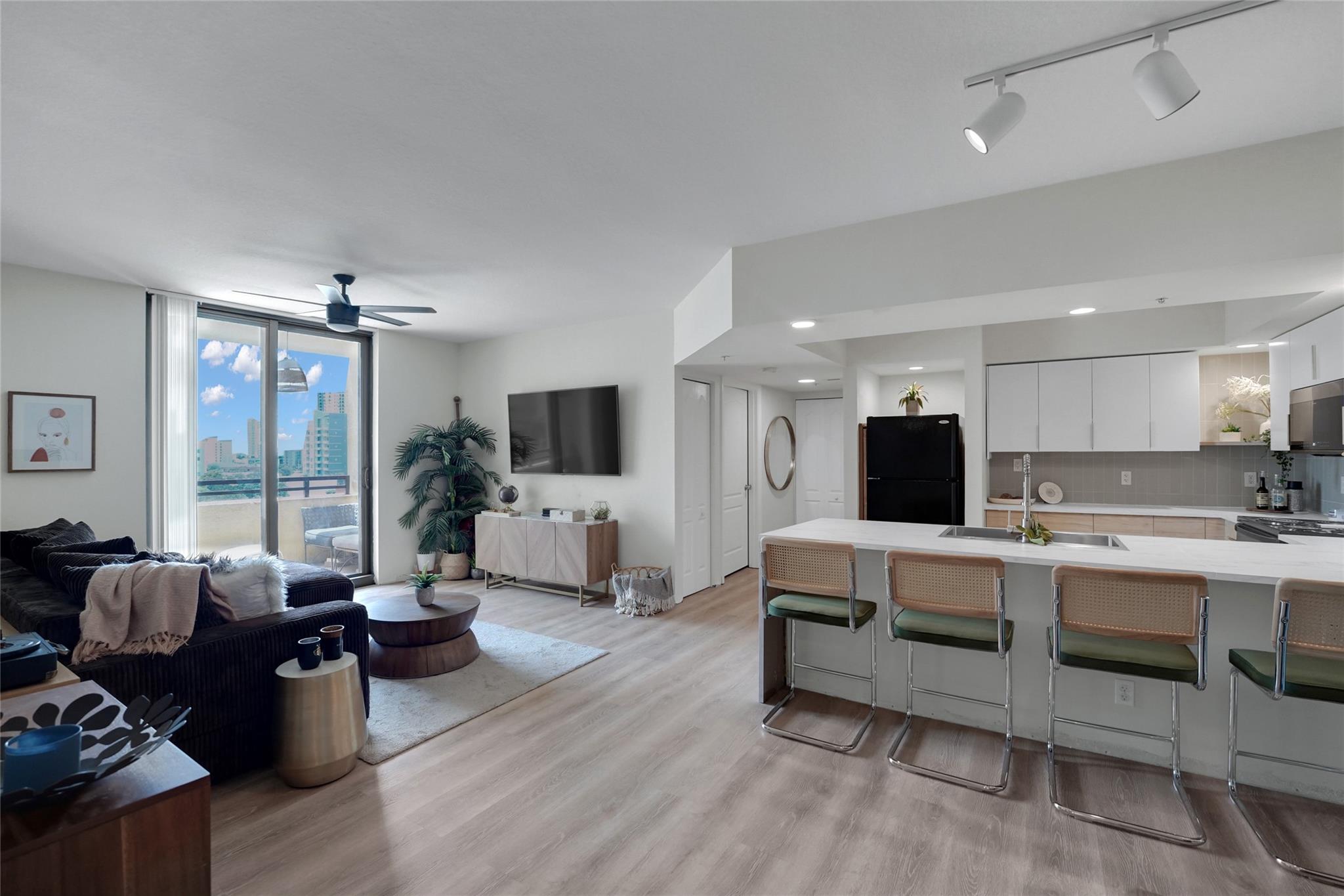 The Waverly At Las Olas