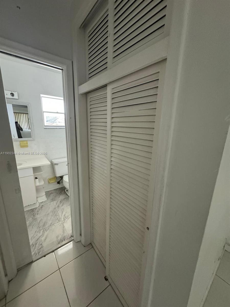 Bisc Lake Gardens Condo N