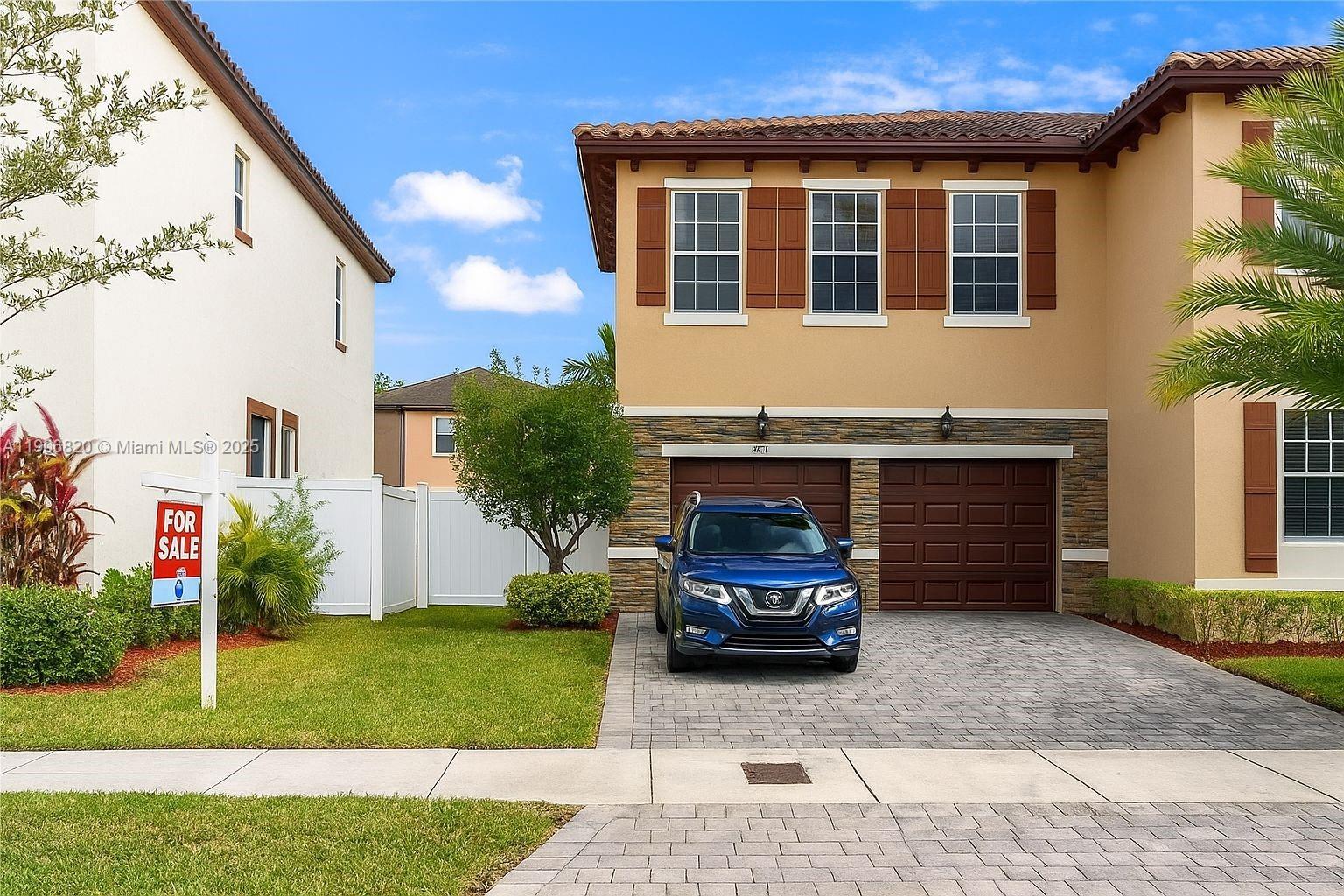 Kendall Commons Residenti